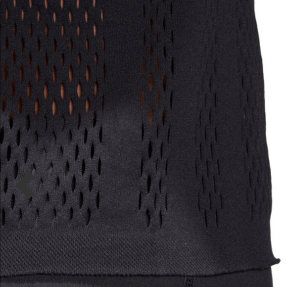 Adida Black Tee - Picture 5 of 5